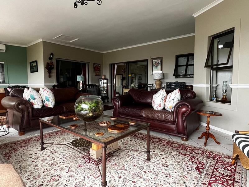 5 Bedroom Property for Sale in Rome Glen Western Cape